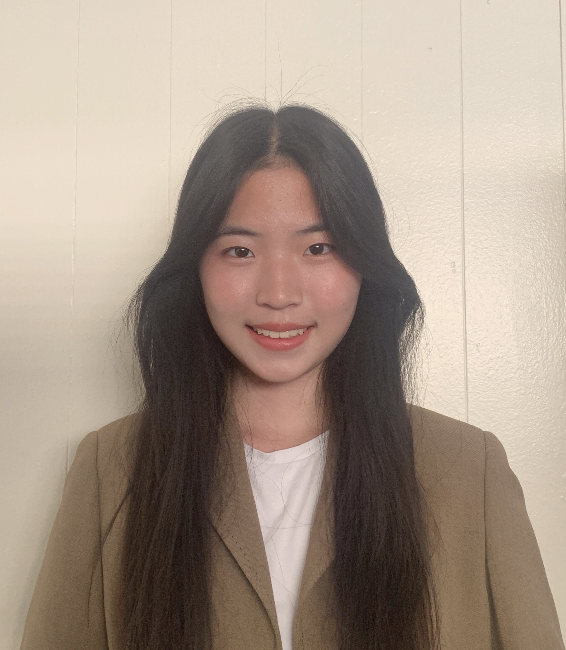 Irenka's headshot