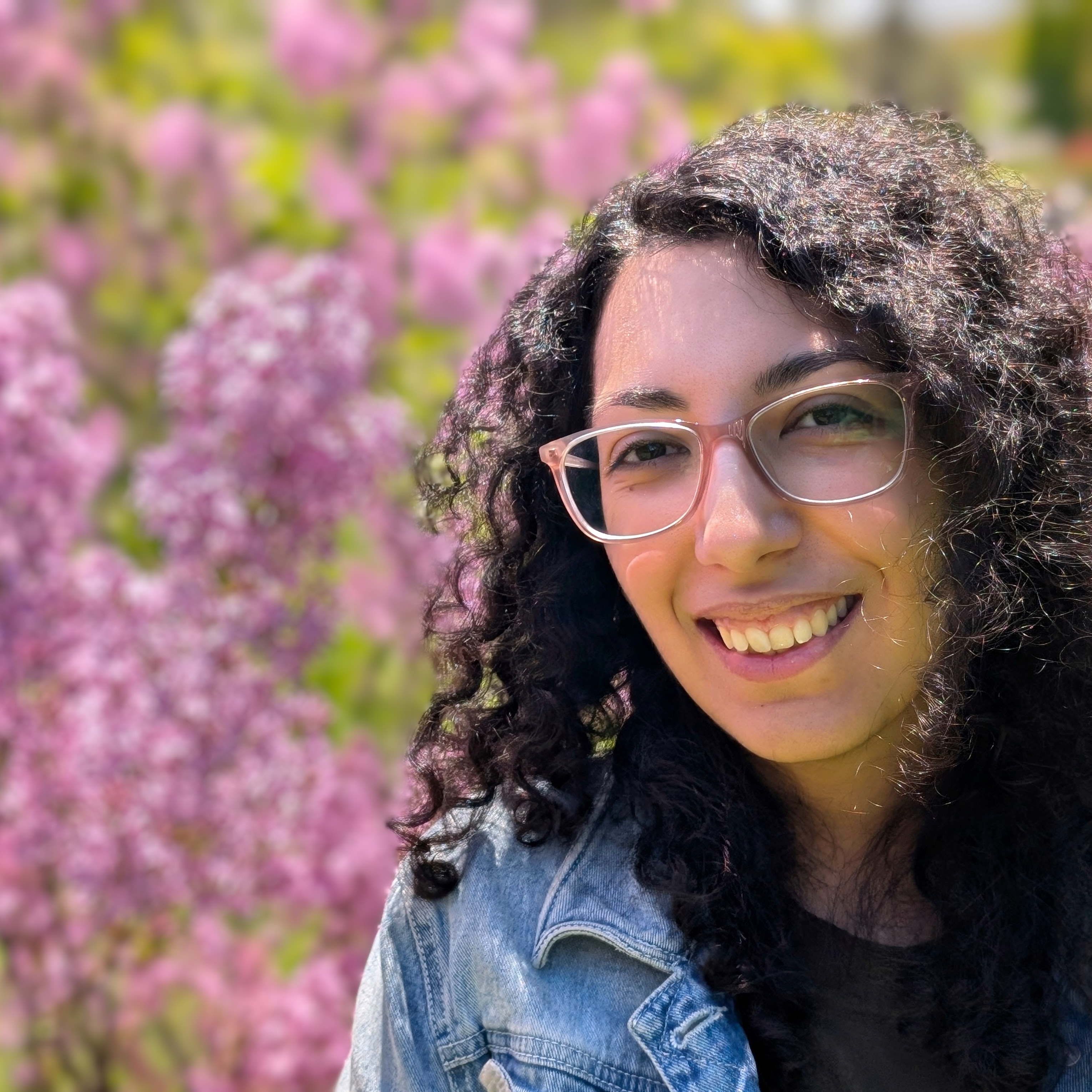 Talie's headshot.